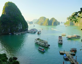 Halong Bay One Day Trip from Hanoi: is it worth?